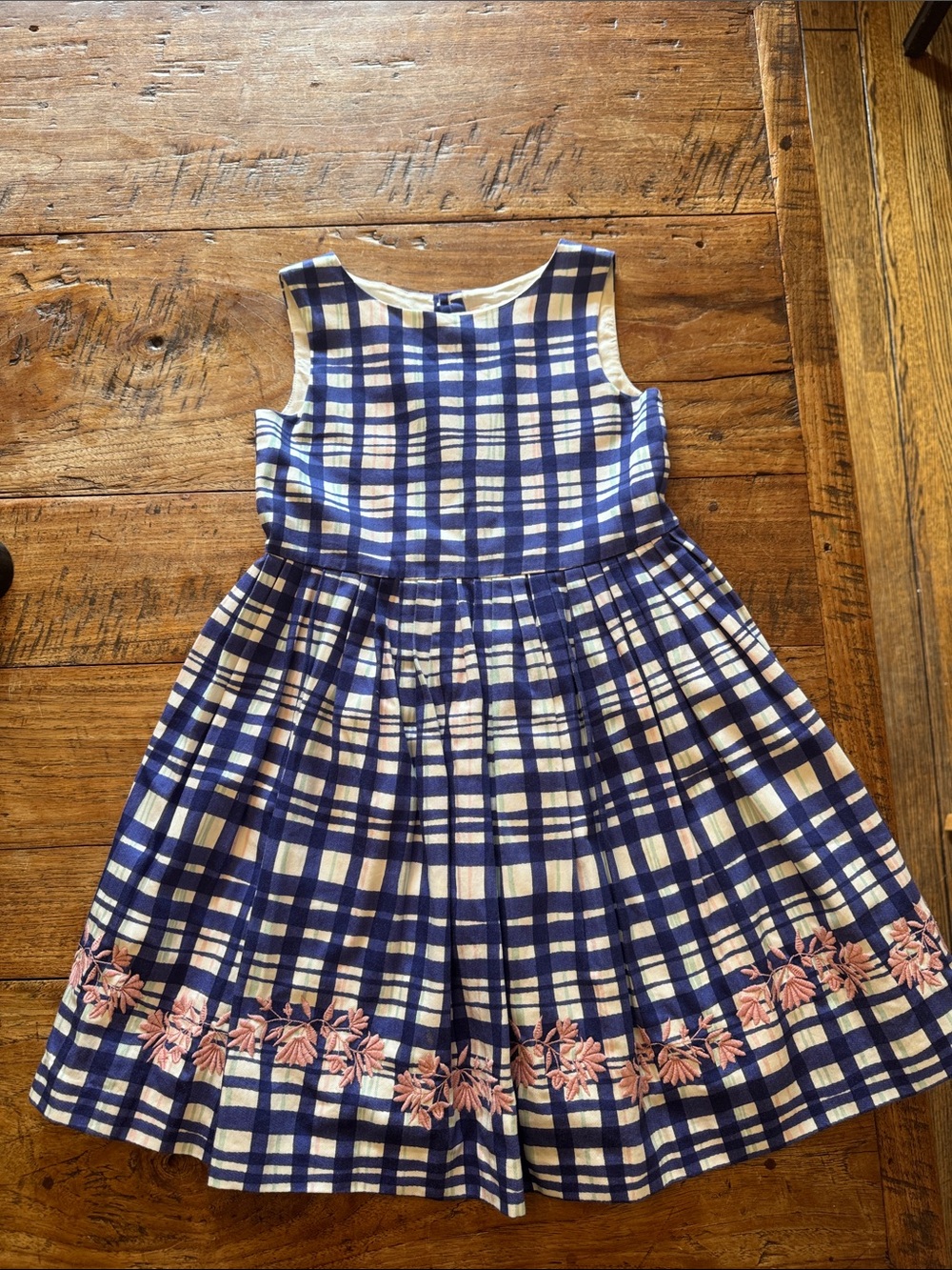 Bonpoint Navy and White Plaid Sleeveless Dress with Pink Embroidered Floral Hem